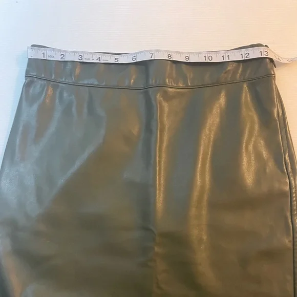 Brochu Walker Olive Green Vegan Leather Pencil Skirt Size S - Picture 6 of 11